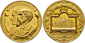 Königsberg (Ostpreußen), Stadt. 
Vergoldete Bronzemedaille 1898 von Mayer und Wilhelm, auf das 300-jährige Bestehen der Universität Königsberg "Fride...