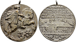 Haus Österreich. Franz Josef I., Kaiser von Österreich 1848-1916 
Tragbare Silbergussmedaille 1912 von Lindner (nach einem Entwurf von A. Stolz), auf...