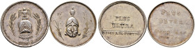 Stuttgart, Stadt. 
2-tlg. Set, bestehend aus: Große silberne Schulprämienmedaillen des Eberhard-Ludwig Gymnasiums (verliehen 1816-1881) von J.L. Wagn...