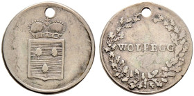 Waldburg-Wolfegg. Ferdinand Ludwig 1681-1735 
Kleine Silbermedaille o.J. Fürstenhut über dem Schild von Waldburg / "WOLFEGG" im Eichenlaubkranz. Ebne...