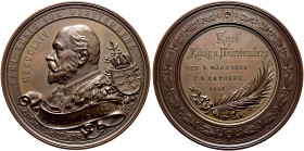 Württemberg. Karl 1864-1891 
Bronzenes Medaillon 1891 von W. Mayer, auf seinen Tod. Uniformiertes Brustbild im Hermelin nach links, dahinter das würt...