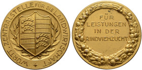 Württemberg. Freistaat 1919-1933 
Bronze-vergoldete Prämienmedaille o.J. von Mayer und Wilhelm, für Leistungen in der Rindviehzucht. Viergeteiltes, w...