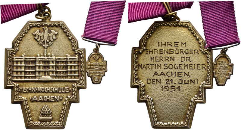 AACHEN. RWTH Aachen 
Tragbare, vieleckige Silbermedaille von A. Stockem (Juweli...