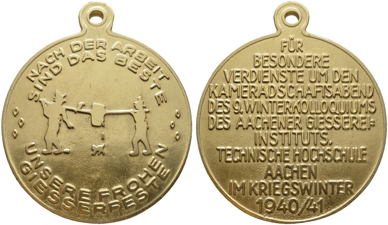 AACHEN. RWTH Aachen 
Tragbare, vergoldete Gussmedaille aus Kriegsmetall 1941 fü...