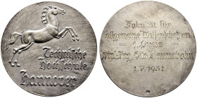 HANNOVER. Tierärztliche Hochschule Hannover 
Silberne Preismedaille 1931 der Technischen Hochschule Hannover. Springendes Ross, darunter drei Zeilen ...