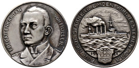 Erster Weltkrieg und Inflation. 
Silbermedaille 1914 von M. Ziegler (bei Grünthal), auf Fregattenkapitän von Müller und die neue "Emden". Brustbild i...