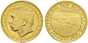 Weimarer Republik. 
Goldmedaille 1930 von J. Bernhart, auf die Befreiung der Rheinlande. Wie vorher. Schl. 99 (dort im Feingehalt 900). 19 mm, 3,03 g...