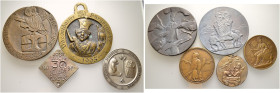 Lots. 
Sammlung von über 20 Medaillen mit EULEN-Darstellungen. Zumeist Bronze aus dem Zeitraum 1950er-2000er Jahre. Dabei auch einige Kunstmedaillen ...