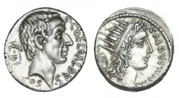 COELIA. Denario. C.Coelius Caldus. Roma. 62 a.C. A /. Cabeza de C. Coelius a dcha., delante C.COEL CALDVS. Debajo COS, detrás en una tabla L.D. R /. C...