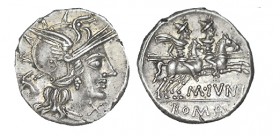 JUNIA. Denario. M.Junius Silanus. Roma (taller aux.). CD-860, SI-8. 3,63 g. Bonito color. EBC