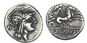 JUNIA. Denario. D.Junius Silanus L.f. Roma. Letra P detrás de cabeza de Roma. CD-869, SI-15. Ligera pát. 4,09 g. EBC