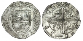 8 REALES. Sevilla. S.f. A/ S-VIII, superado de roel, a los lados del escudo, florón sobre corona. R/ "P tumbada" en 4º cuadrante. 27,32 g. XC-235. EBC...
