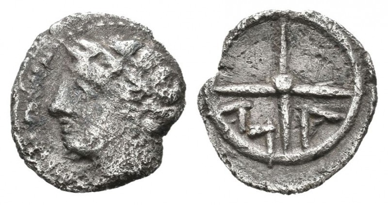 Galia. Massalia. Óbolo. 350 a.C. (Gc-72). Anv.: Cabeza de Apolo a izquierda. Rev...