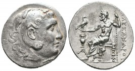Imperio Macedonio. Alejandro III Magno. Tetradracma. 270-220 a.C. Chios. (Price-2343 variante). Anv.: Cabeza de Heracles a derecha recubierta con piel...