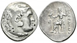 Imperio Macedonio. Alejandro III Magno. Tetradracma. 336-323 a.C. Incierta. Anv.: Cabeza de Heracles a derecha recubierta con piel de león. Rev.: Zeus...