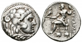 Imperio Macedonio. Alejandro III Magno. Tetradracma. 336-323 a.C. Incierta. (Price-3272). Anv.: Cabeza de Heracles a derecha recubierta con piel de le...