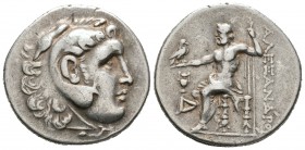 Imperio Macedonio. Alejandro III Magno. Tetradracma. 336-323 a.C. Myrina. (Müller-937). Anv.: Cabeza de Heracles a derecha recubierta con piel de león...