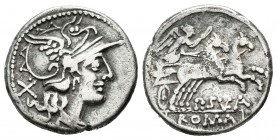 Cornelia. Denario. 151 a.C. Roma. (Ffc-607). (Craw-205/1). (Cal-468b). Rev.: Victoria con látigo en biga, debajo P SVLA / ROMA. Ag. 3,28 g. MBC+. Est....