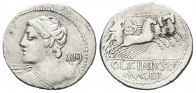 Licinia. Denario. 84 a.C. Roma. (Ffc-803). (Craw-354/1). (Cal-889). Ag. 3,75 g. MBC. Est...60,00.