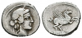 Titia. Denario. 90 a.C. Italia Central. (Ffc-1143). (Craw-341-2). (Cal-1302). Anv.: Cabeza de Baco a derecha. Rev.: Pegaso a derecha, debajo (Q TITI)....