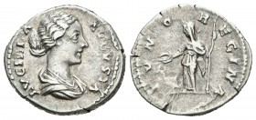 Lucila. Denario. 166-9 d.C. Roma. (Spink-5487). (Ric-772). Rev.: IVNO REGINA. Juno en pie a izquierda con pátera y cetro, pavo a sus pies. Ag. 3,42 g....