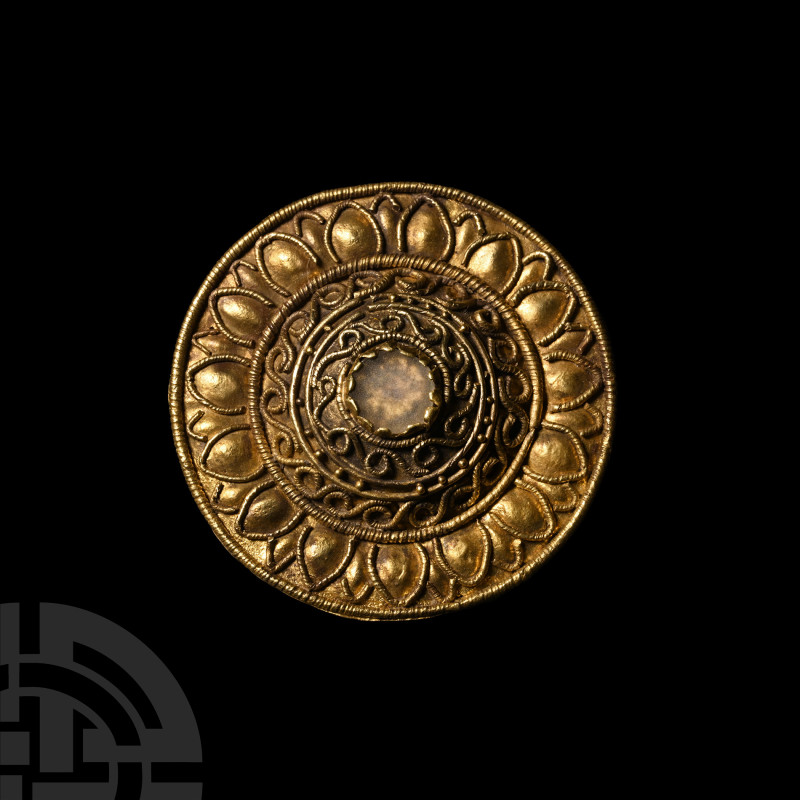Eastern Greek Gold Turretted Brooch
5th-3rd century B.C. Adorned with repoussé ...