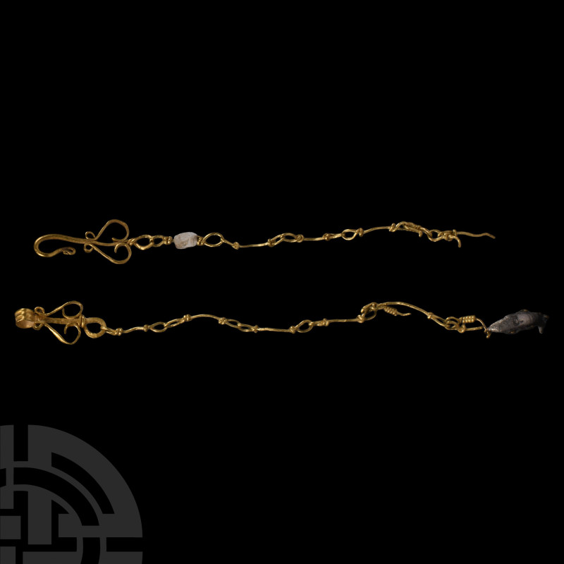 Roman Gold Chain Bracelet
Circa 1st-2nd century A.D. Composed of slender gold l...