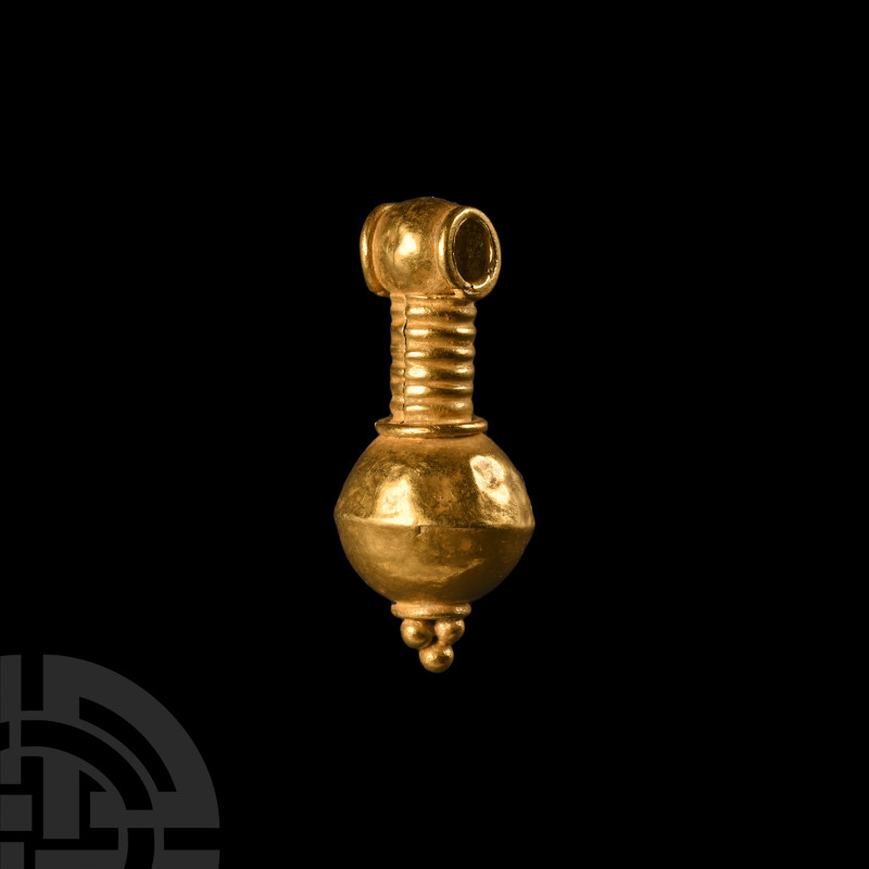 Roman Gold Pendant
1st-3rd century A.D. Composed of a gold sphere with granule ...