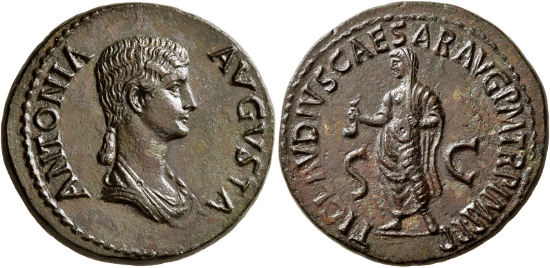 Antonia Minor, Augusta, 37 and 41. Dupondius (Orichalcum, 32 mm, 16.75 g, 6 h), ...