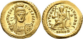 Theodosius II, 402-450. Solidus (Gold, 21 mm, 4.43 g, 6 h), Constantinopolis, 430-440. D N THEODO-SIVS P F AVG Pearl-diademed, helmeted and cuirassed ...