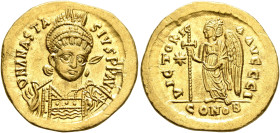 Anastasius I, 491-518. Solidus (Gold, 20 mm, 4.53 g, 6 h), Constantinopolis, circa 507-518. D N ANASTA-SIVS P P AVG Pearl-diademed, helmeted and cuira...
