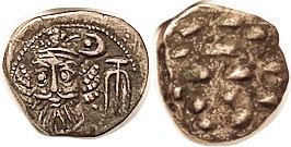ELYMAIS, Orodes III, Æ Drachm, GIC-5910, Facg bust/ dashes, EF, well struck, brown patina, exceptionally detailed portrait. (An AEF brought $170, Gorn...