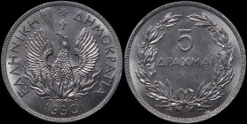 GREECE: 5 Drachmas (1930) in nickel. Phoenix and inscription "ΕΛΛΗΝΙΚΗ ΔΗΜΟΚΡΑΤΙΑ" on obverse. Inside slab by PCGS "MS 65 / London Mint". Cert number:...