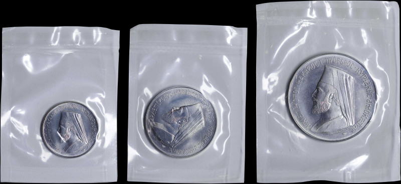 CYPRUS: Complete set of 3 coins (1974) in silver (0,925) composed of 3 Pounds, 6...
