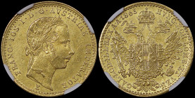 AUSTRIA (HUNGARY / TRANSYLVANIA): 1 Ducat (1865 E) in gold (0,986). Laureate head of Franz Joseph I facing right on obverse. Crowned imperial double-h...