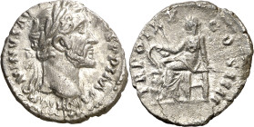 (156-157 d.C.). Antonino pío. Denario. (Spink 4126 var) (S. 1023) (RIC. 264). 2,38 g. MBC+.