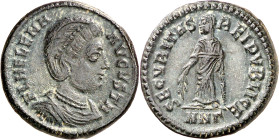 (325-326 d.C.). Helena. Nicomedia. AE 19. (Spink 16620) (Co. 12) (RIC. 129). 3,57 g. EBC-.