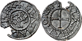 Francia. Carlos el Calvo. El Palacio ¿en Compiègne?. Dinero. (Depeyrot 752). Cospel algo faltado. AG. 1,57 g. (MBC+).