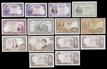 1940 a 1970. 25 (tres), 50 (dos) y 100 pesetas (nueve). 14 billetes. A examinar. BC-/EBC.