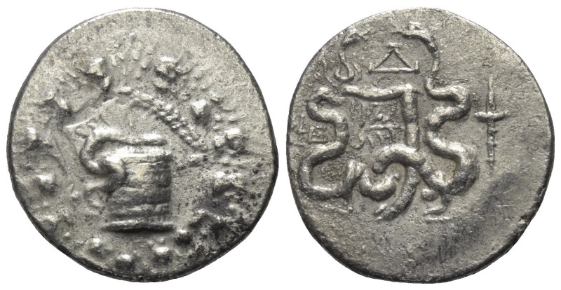 Ionien. Ephesos.

 Cistophor (Silber). 131 / 130 v. Chr. (Jahr 4).
Vs: Cista ...
