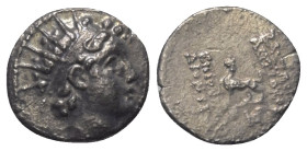 Seleukidisches Königreich. Antiochos VI. Dionysos (144 - 142 v. Chr.).

 Hemidrachme (Silber). 144 - 143 v. Chr. Apameia am Axios (Orontes).
Vs: Ko...