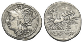 L. Appuleius Saturninus.

 Denar (Silber). 104 v. Chr. Rom.
Vs: Kopf der Roma mit geflügeltem Greifenkopfhelm links.
Rs: L SATVRN. Saturnus mit Ha...