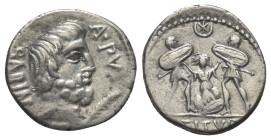 L. Titurius Sabinus.

 Denar (Silber). 89 v. Chr. Rom.
Vs: SABIN A PV. Kopf des Sabinerkönigs Titus Tatius rechts, davor Palmzweig.
Rs: Ermordung ...