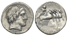 Anonym.

 Denar (Silber). 86 v. Chr. Rom.
Vs: Kopf des Apollo mit Eichenlaubkranz rechts, darunter Blitzbündel.
Rs: Jupiter mit Blitzbündel in Qua...