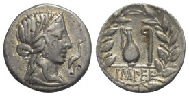Q. Caecilius Metellus Pius.

 Denar (Silber). 81 v. Chr. Münzstätte in Norditalien.
Vs: Kopf der Pietas mit Diadem rechts, davor Storch rechts.
Rs...