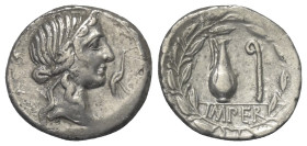 Q. Caecilius Metellus Pius.

 Denar (Silber). 81 v. Chr. Münzstätte in Norditalien.
Vs: Kopf der Pietas mit Diadem rechts, davor Storch rechts.
Rs...