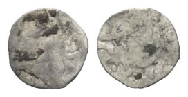 Osmanen. Mustafa II. (1106 - 1115 H. / 1695 - 1703).

 Akce (Silber). 1106 H. Kostantiniye.
9 mm. 0,18 g. 

OC 22-032-00; Damali 22-K-G6.
 Äußer...