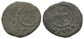 Salduqiden. 'Izz ad-Din Salduq b. 'Ali (523 - 563 H. / 1129 - 1168).

 Fals (Kupfer).
Vs: In Kreis Name; außen Nennung des übergeordneten Seldschuk...