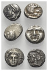 Griechische Münzen - Lots.


Milet / Phokaia (Ionien) / Selge (Pisidien).

Lot (6 Stück, Silber): Diobol, Obol; ca. 5. - 4. Jhdt. v. Chr.

Sehr...