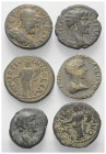 Provinzialrömische Münzen - Lots.


Unter anderem: Phrygien / Pisidien.

Lot (6 Stück): Bronze; 2. - 3. Jhdt. n. Chr.

Sehr schön - fast sehr s...